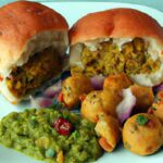 Mumbai Vada Pav vs Gujarati Dabeli: A Flavorful Showdown