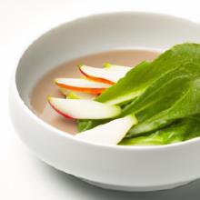 Discovering Daikon Radish: Nature’s Crisp, Mild Treasure