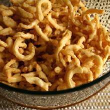 Crunchy Delight: Easy Baked Chakli Recipe to Try Today