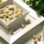 Unlock Authentic Flavor: Lebanese Toum Garlic Sauce Recipe